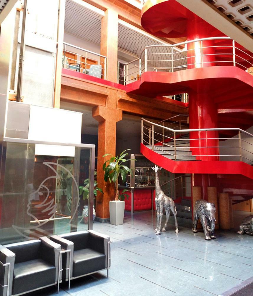 Hotel Fabrik Humanes de Madrid Zewnętrze zdjęcie
